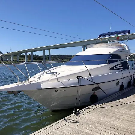 Charming House In Souselo With Stunning Views, 48m²