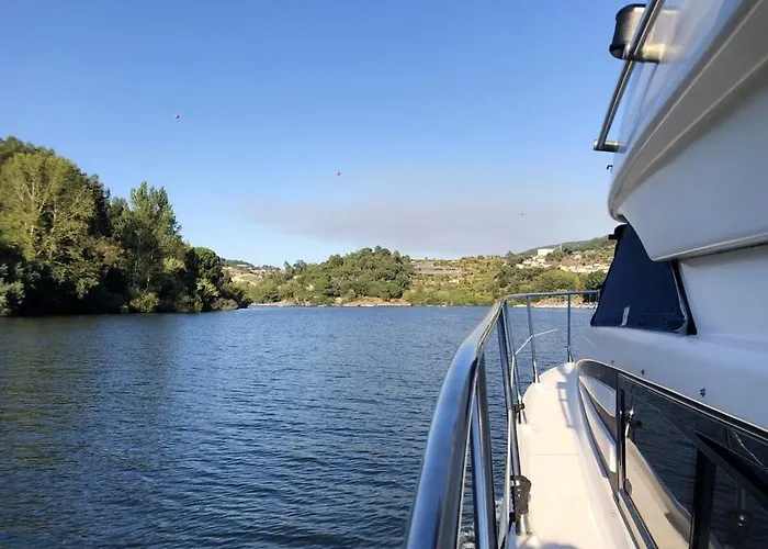 Charming House In Souselo With Stunning Views, 48m² Сasa de vacaciones